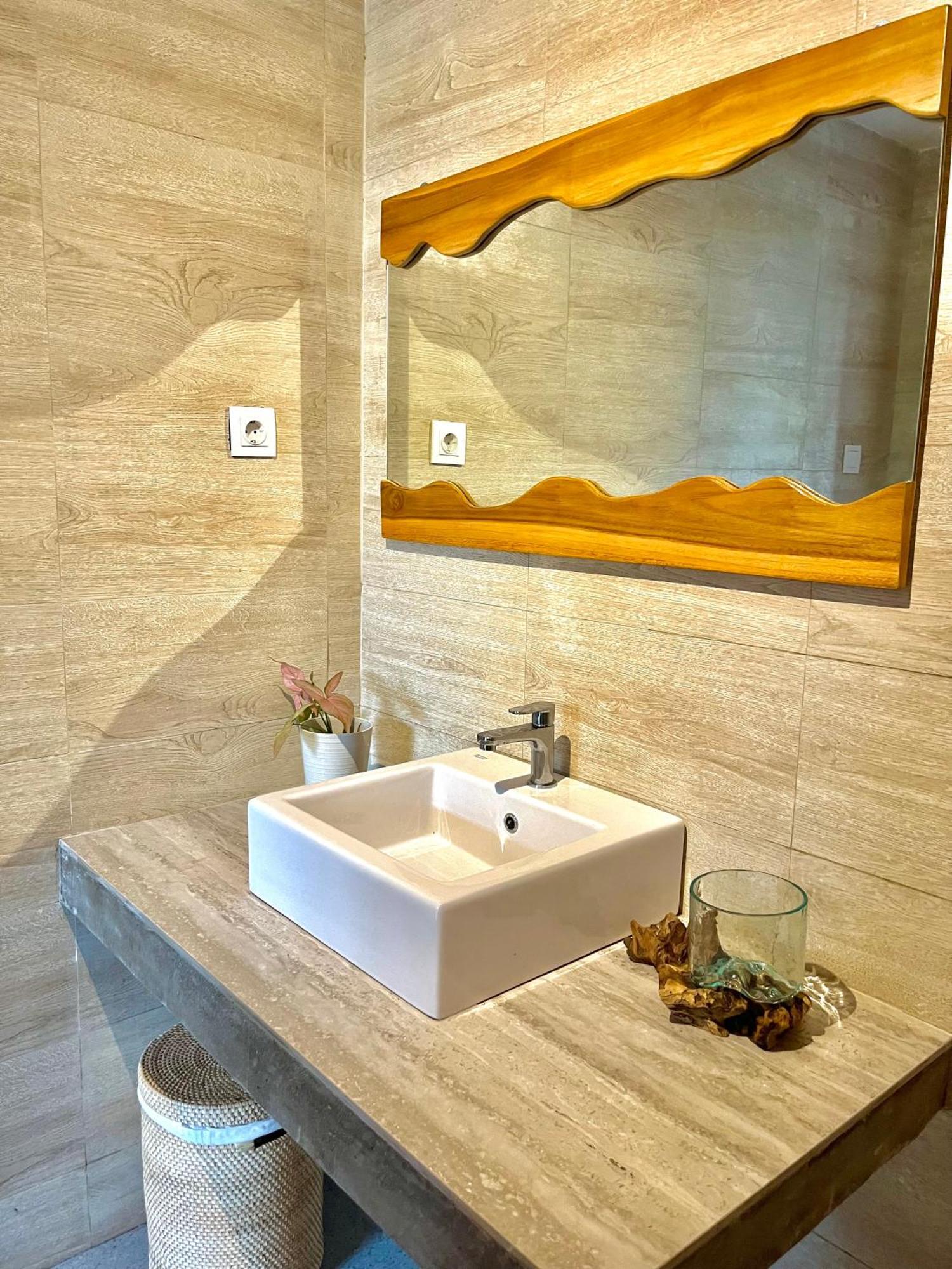 Ila Gaia Bali Otel Canggu Dış mekan fotoğraf